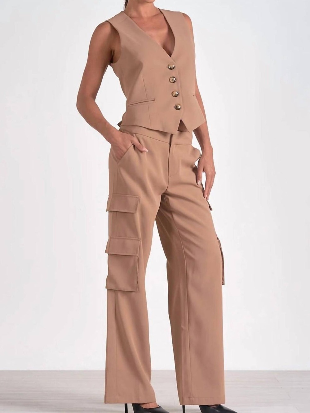 Elan Camel Wide-Leg Cargo Pants with Matching Vest